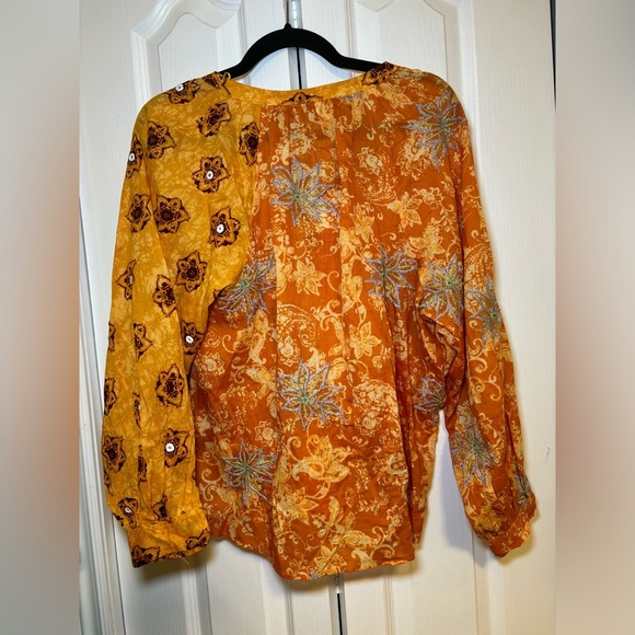 NWT Zara - Baggy & Oversized Summery Orange and Yellow Floral Blouse in Size M - Picture 3 of 7